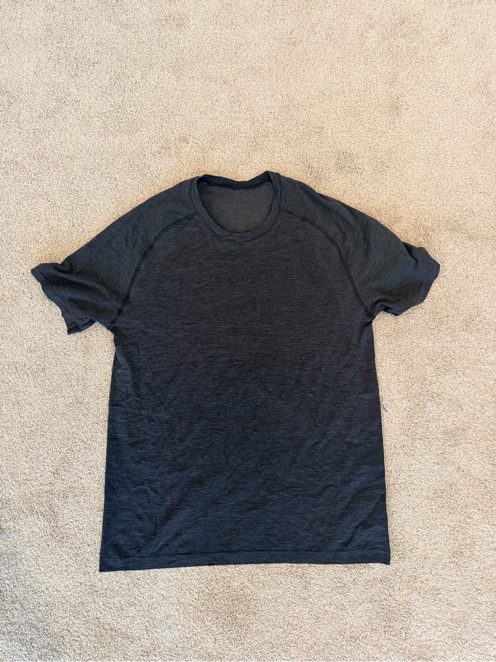 lululemon athletica Men's Dark Charcoal Crew Neck Tee